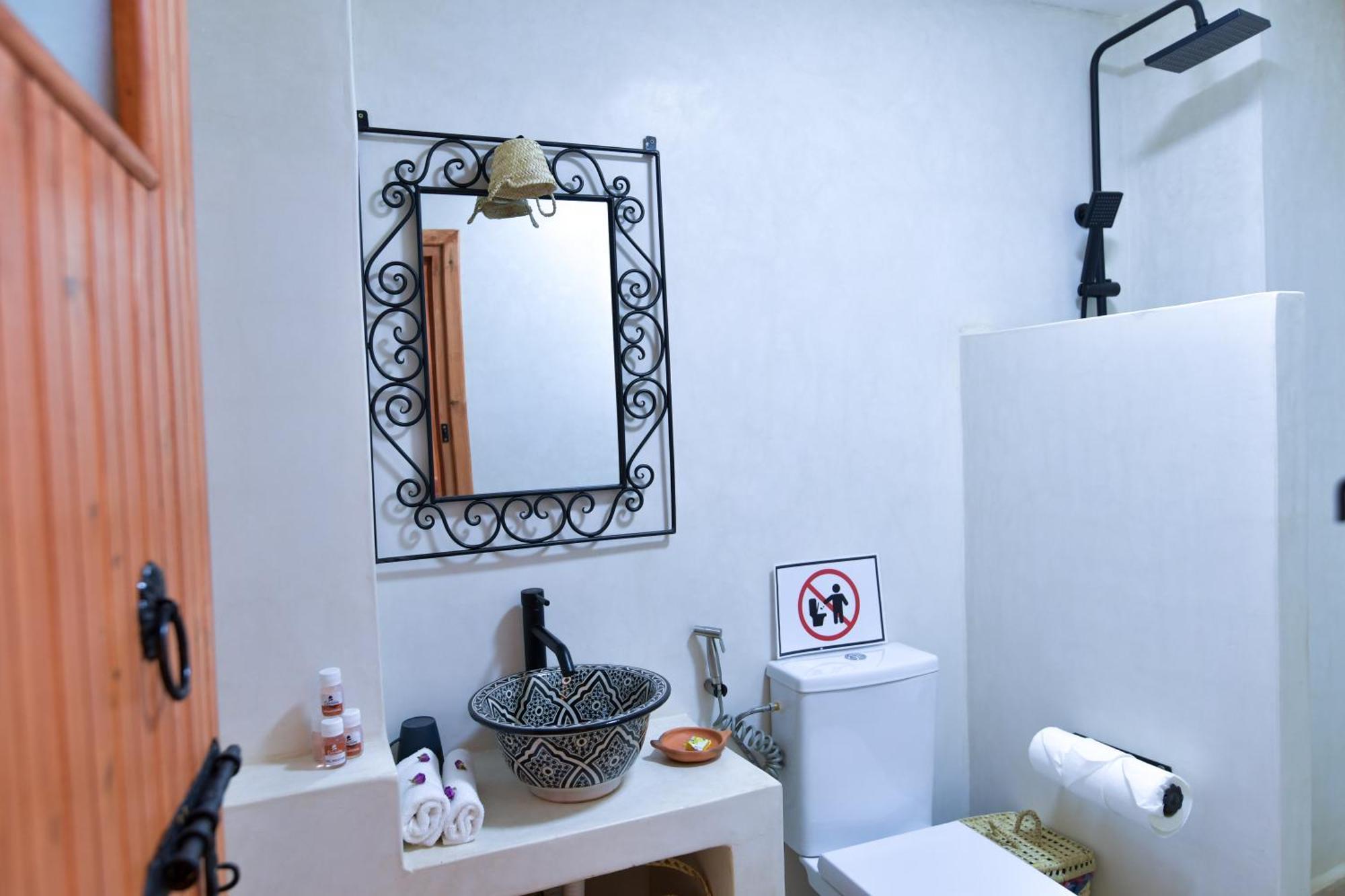 Hotel Dar Chams Ouarzazate Esterno foto